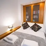 Zoya + Garaz Appartement *