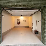 Zoya + Garaz Appartement *