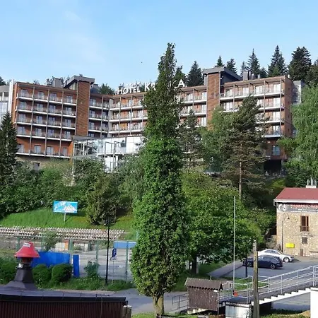 Zoya + Garaz Apartment Krynica Zdroj