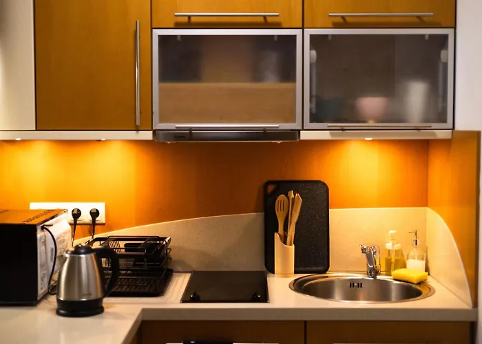 Zoya + Garaz 크리니차 즈드로이