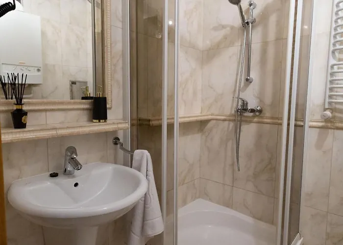 아파트 Zoya + Garaz